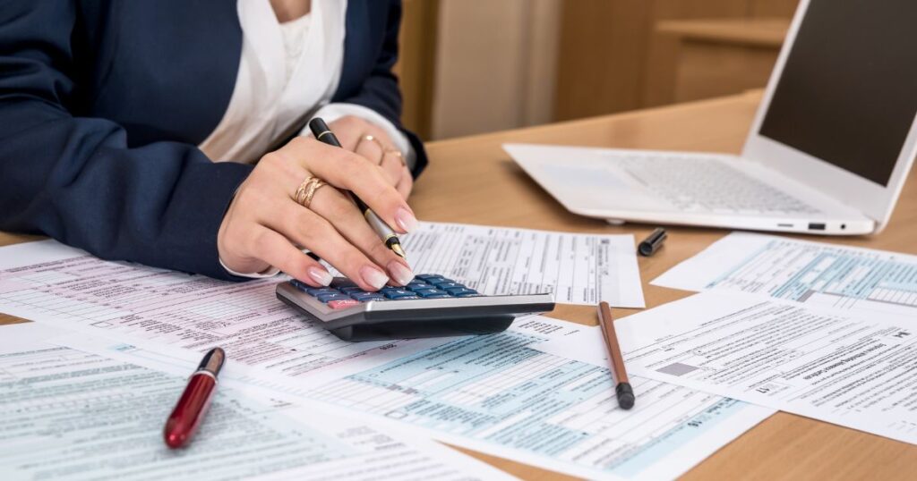 10 Tax Preparation Tips Every Small Business Owner Must Know